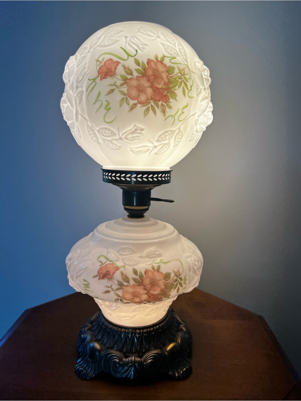 VTG Phoenix Milk Glass cabbage Rose Gone With the Wind 3-way Milk Glass - Picture 13 of 16